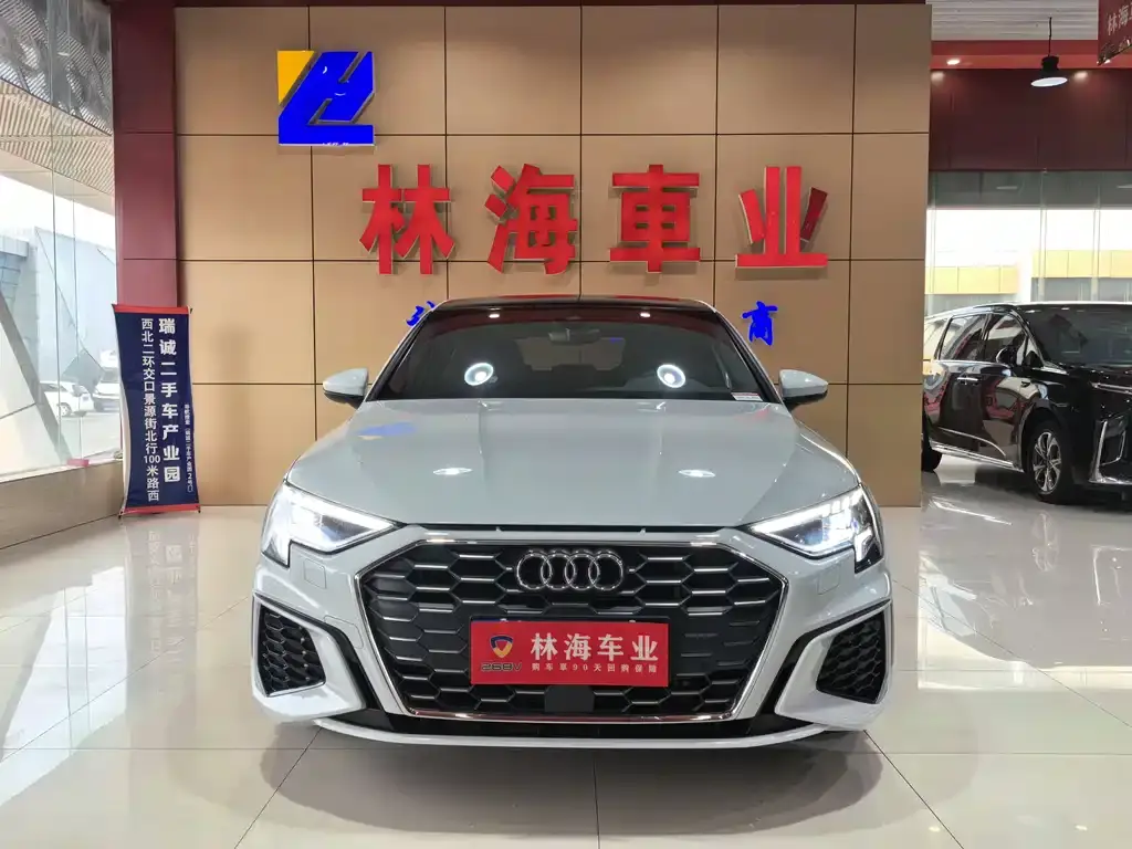 Audi A3 2023 Sportback 35 TFSI stylish and sporty