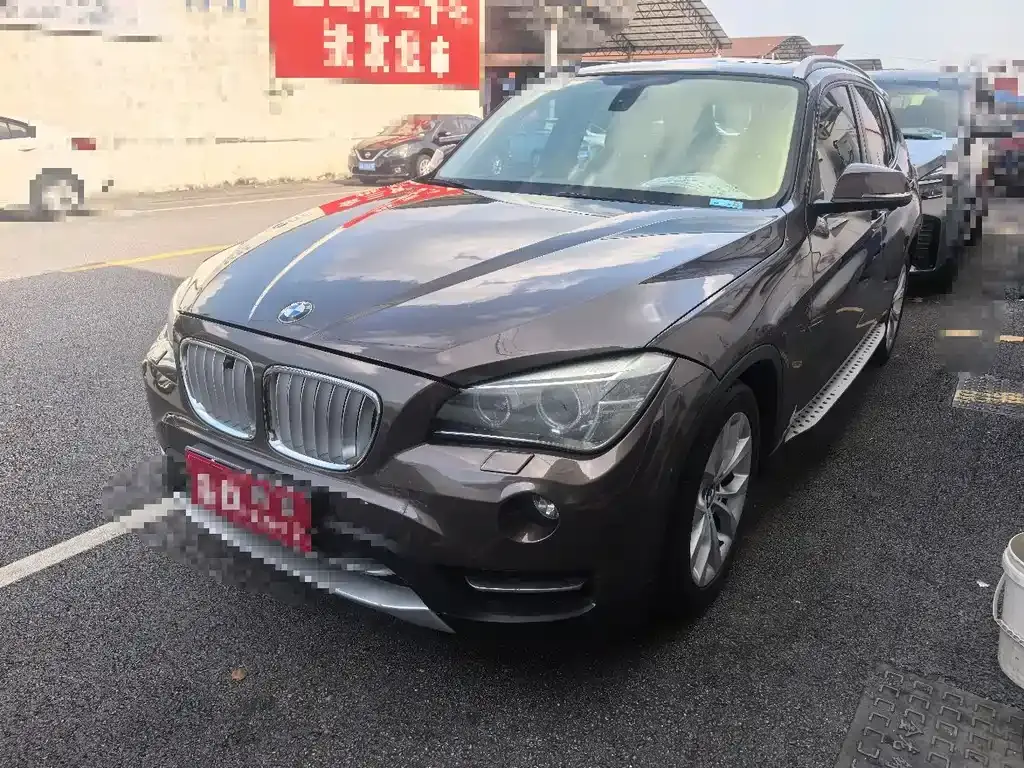 BMW X1 imported 2012 sDrive18i luxury model