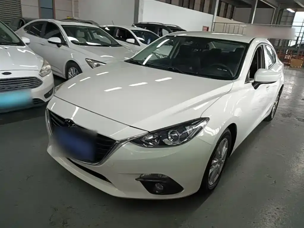 Mazda3 Angkesela 2016 sedan 1.5L automatic comfort type