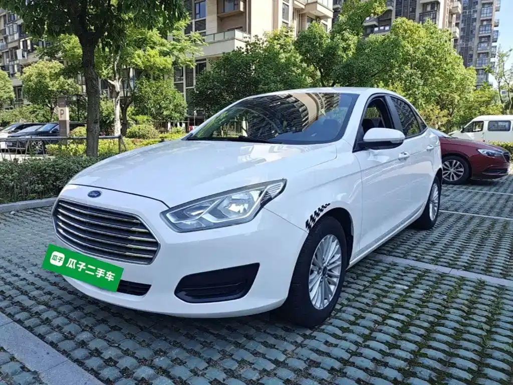 Escort 2017 facelift 1.5L automatic comfort model