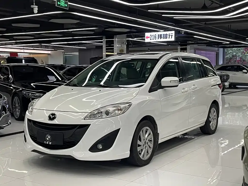 Mazda5 2013 2.0L automatic luxury model