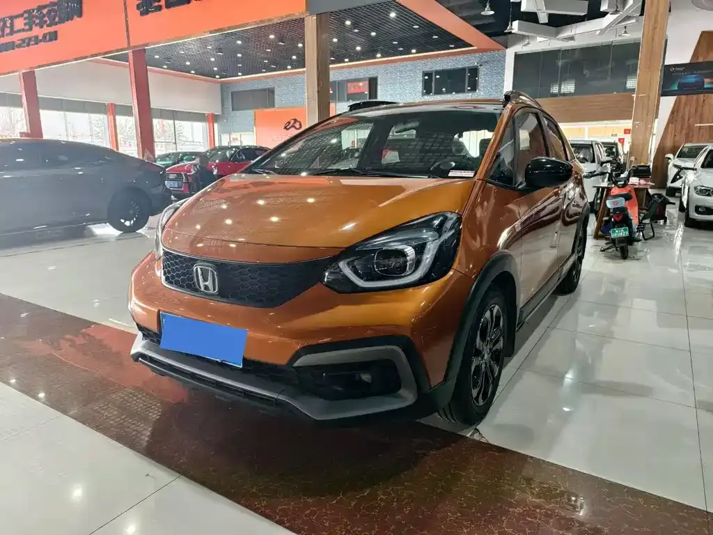 LIFE 2021 1.5L CVT CRO-S Fun Edition