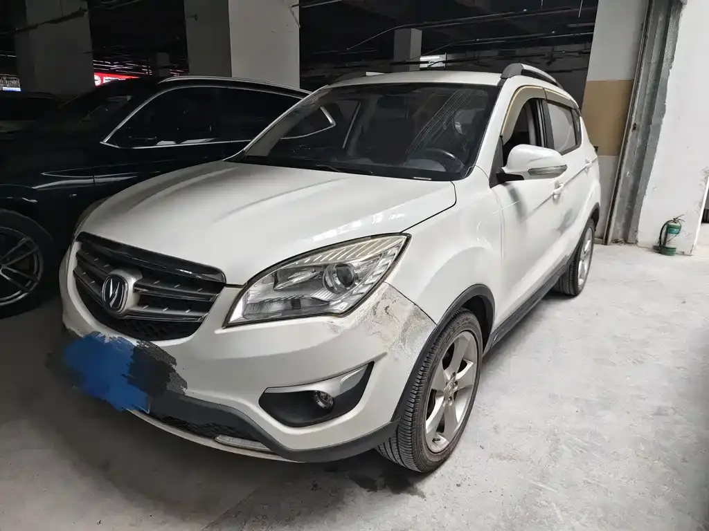 Changan CS35 2015 1.6L manual luxury model National IV
