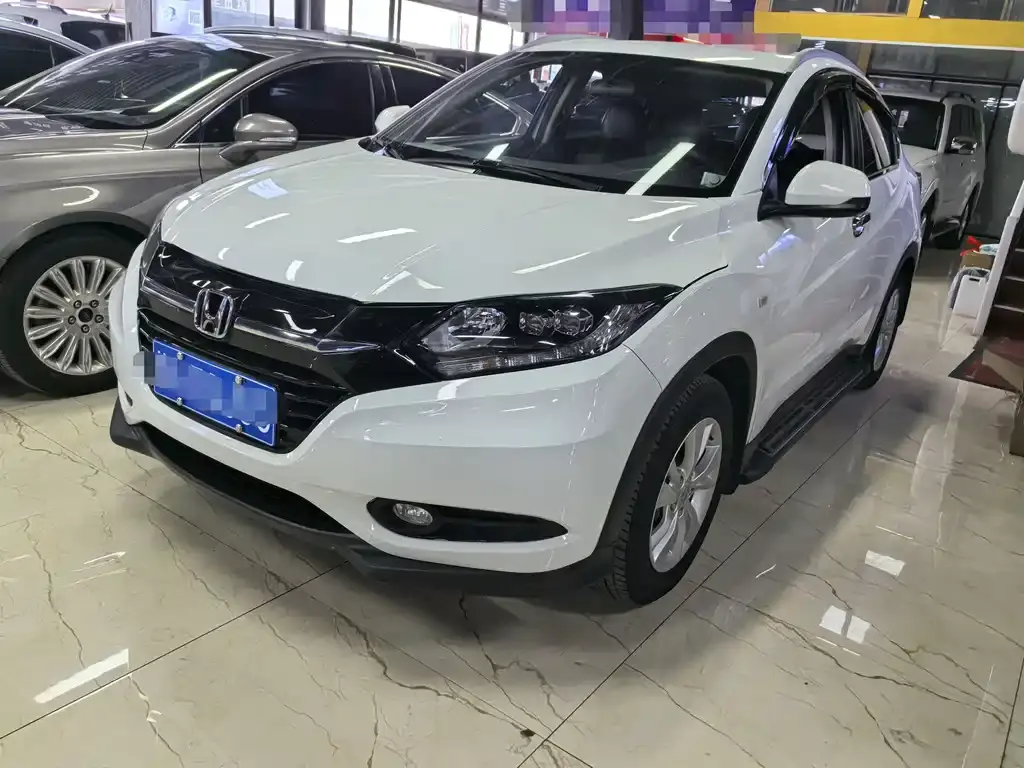 Binzhi 2017 1.5L CVT two-wheel drive comfort model