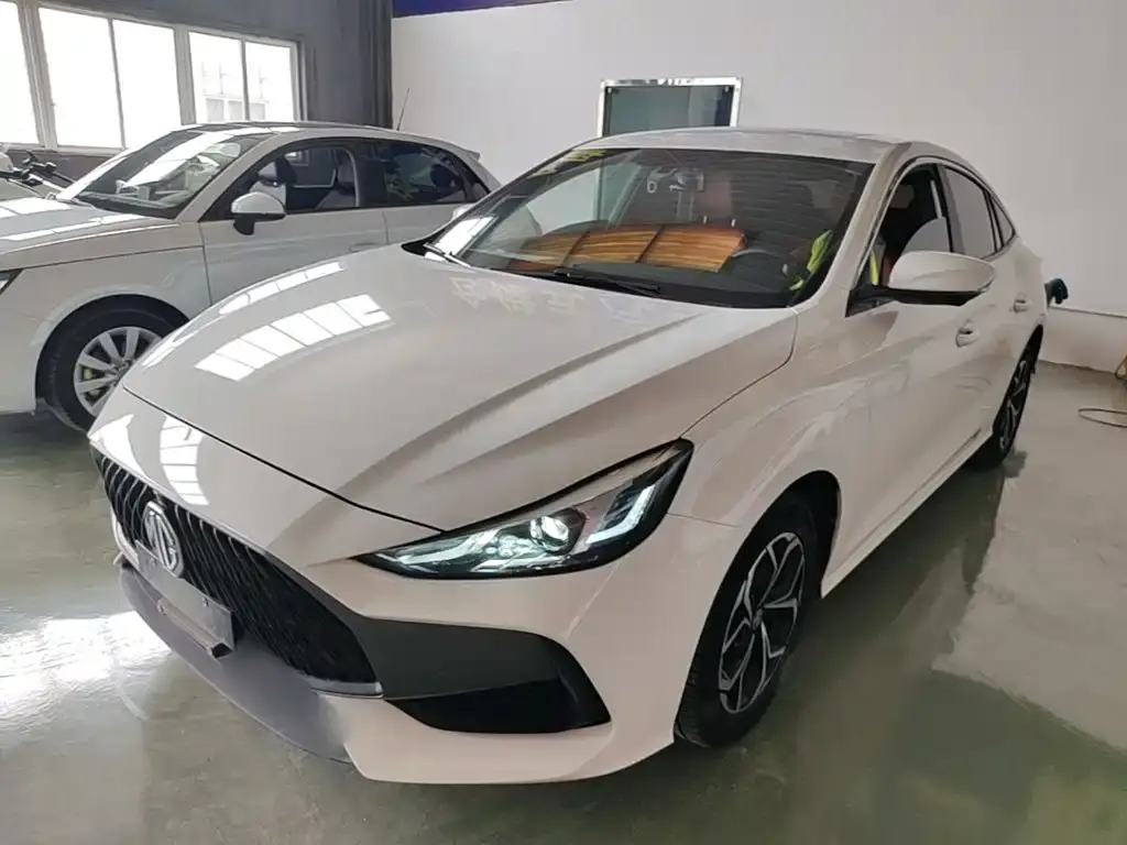 MG5 2023 180DVVT CVT Deluxe Edition