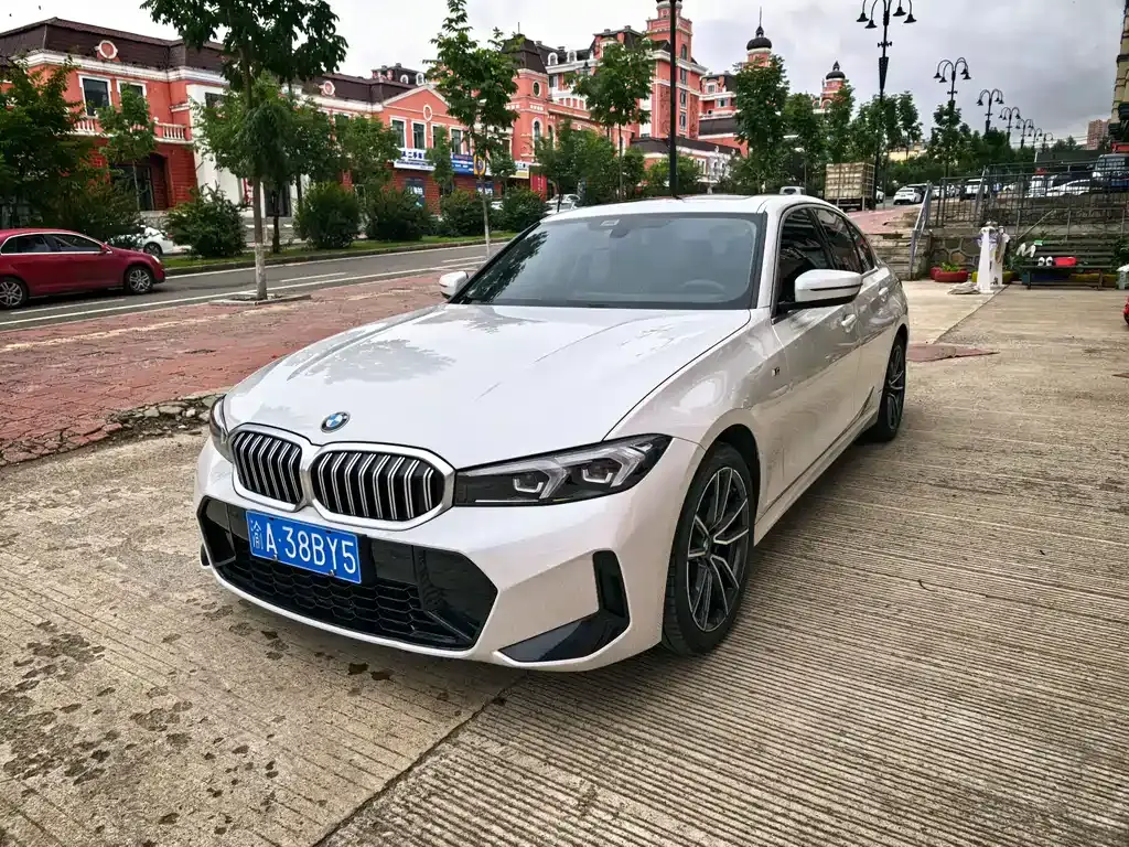 BMW 3 Series 2023 320i M Sports Package