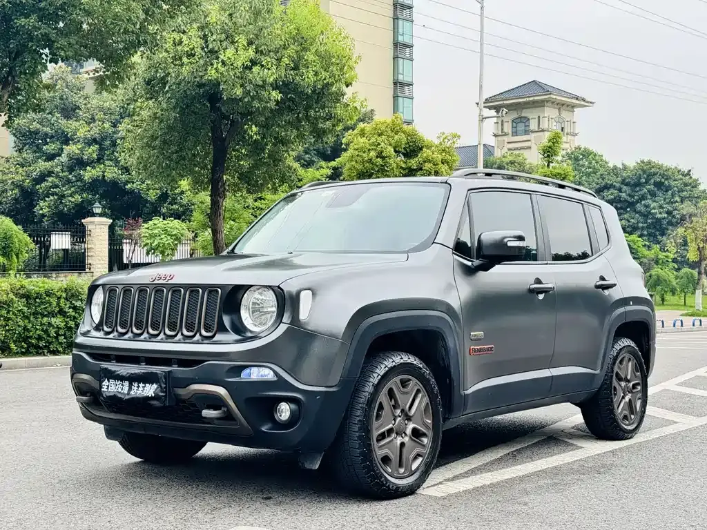 Liberty 2016 2.0L automatic four-wheel drive 75th anniversary tribute edition