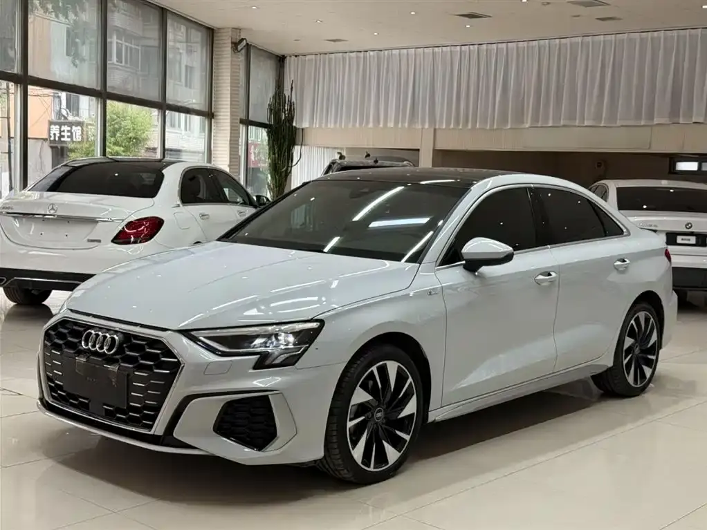 Audi A3 2023 A3L Limousine 35 TFSI Fashionable and Sporty