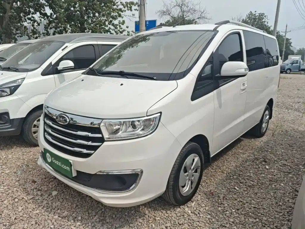 Ruifeng M3 2025 1.8L manual comfort version 7/8 seats