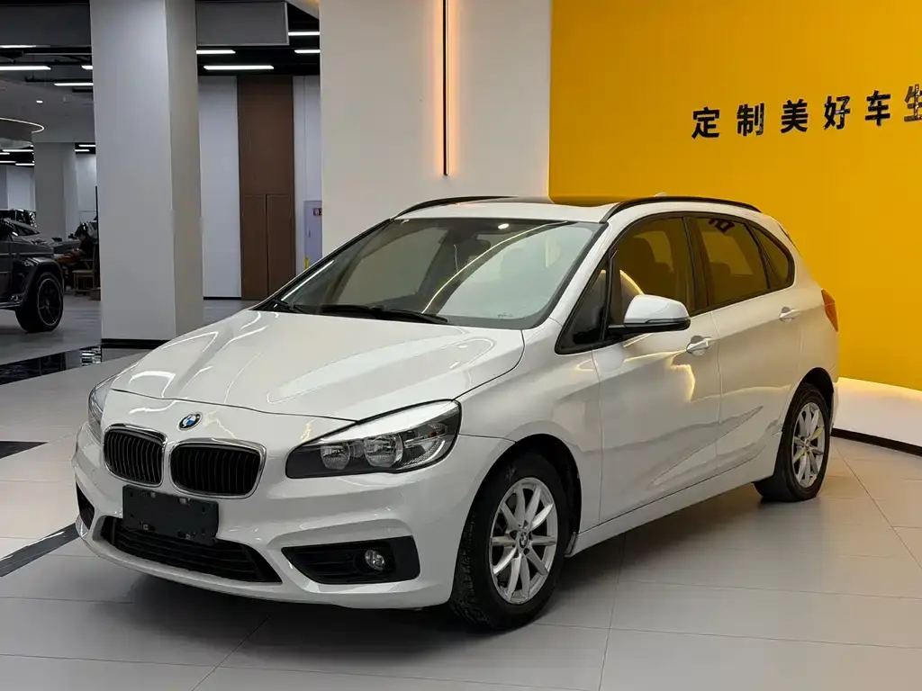 BMW 2 Series Station Wagon 2016 218i Fashion Model