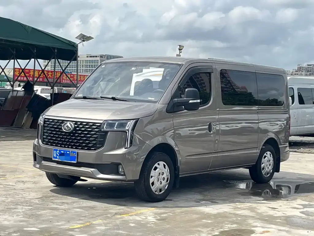 Xintu V80 2024 model AoYuntong 6AMT short axis ultra-low roof 147Ps 5/6 seats