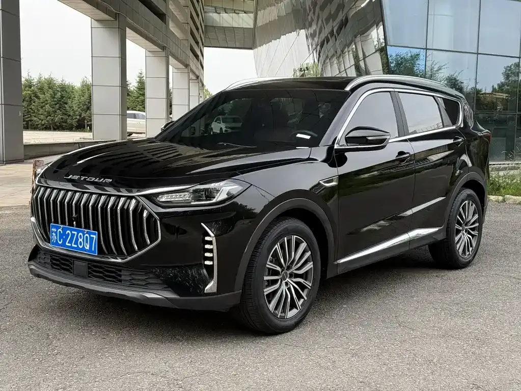 Jietu X70 PLUS 2023 model 1.5T DCT Brave PLUS 5 seats