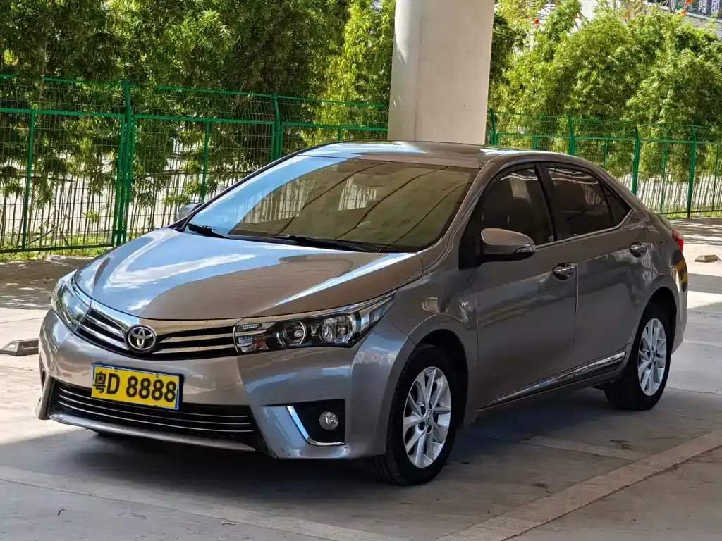Corolla 2014 1.6L CVT GL-i leather version