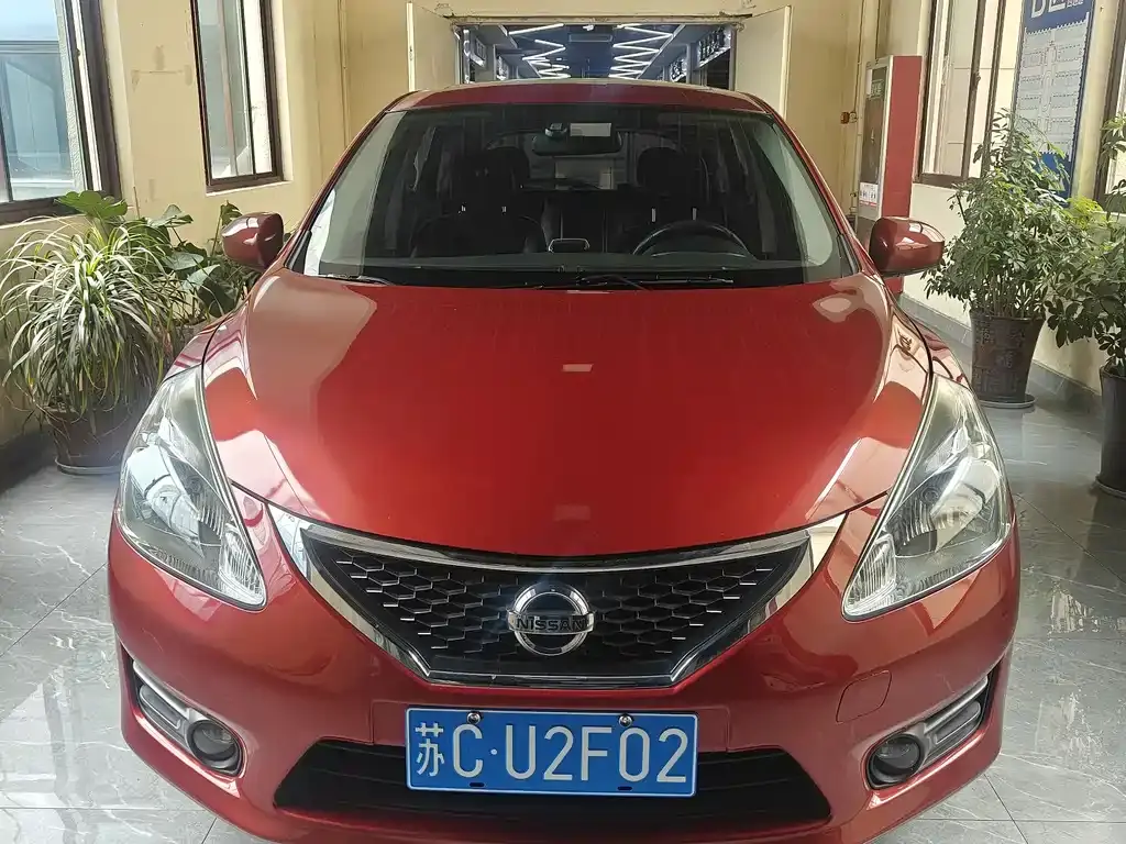 Tiida 2014 1.6L CVT intelligent