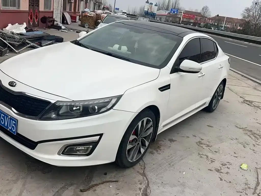 KIA K5 2014 2.0L AUTOMATIC LUXURY