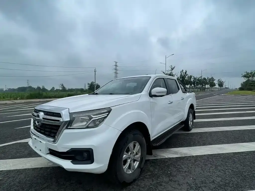 Ruiqi 6 2019 2.5T automatic four-wheel drive diesel luxury model ZD25T5