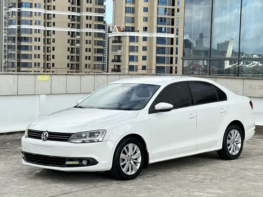 Sagitar 2014 1.4TSI automatic fashion model