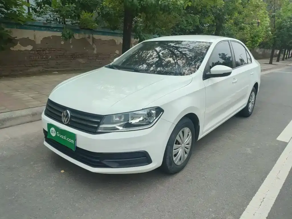 Santana 2019 1.5L automatic fashion version National VI