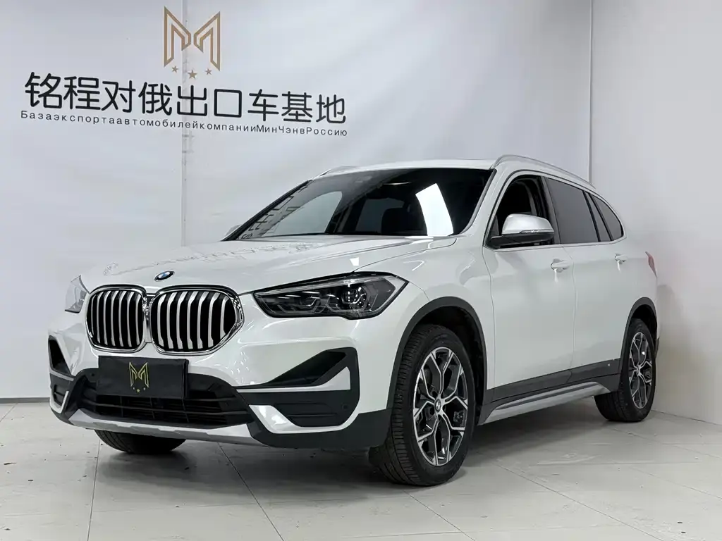 BMW X1 2022 sDrive20Li Fashion Model
