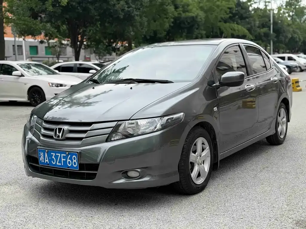 Fengfan Classic 2008 1.8L Automatic Deluxe Edition