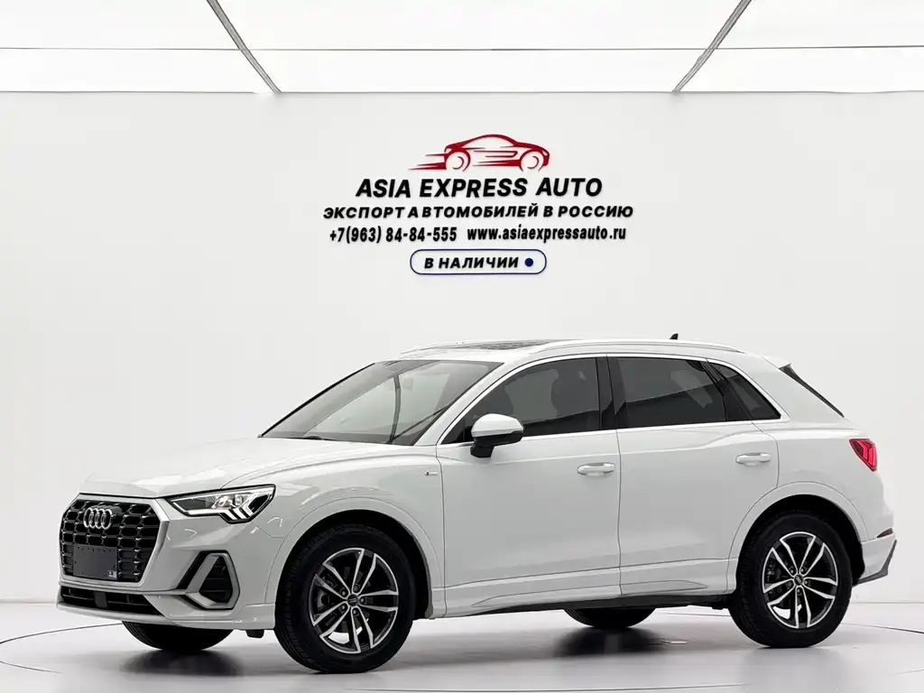 Audi Q3 2022 35 TFSI aggressive and dynamic