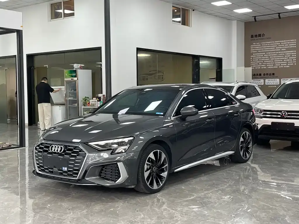 Audi A3 2023 A3L Limousine 35 TFSI Fashionable and Sporty