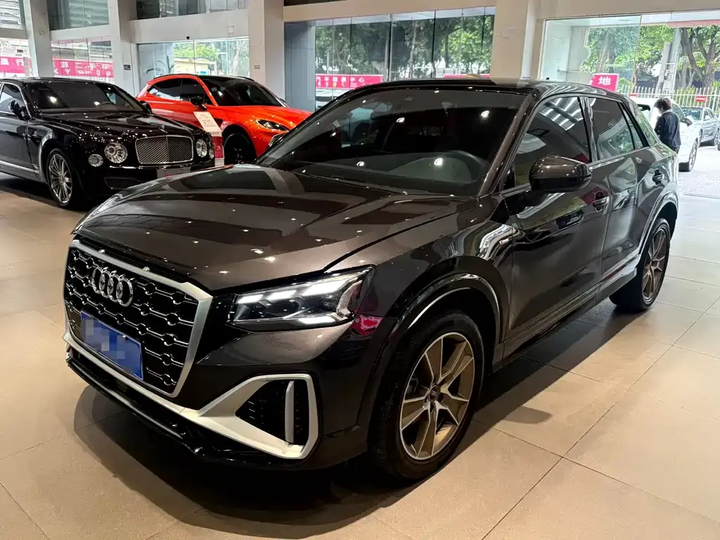 Audi Q2L 2022 35 TFSI fashionable and dynamic