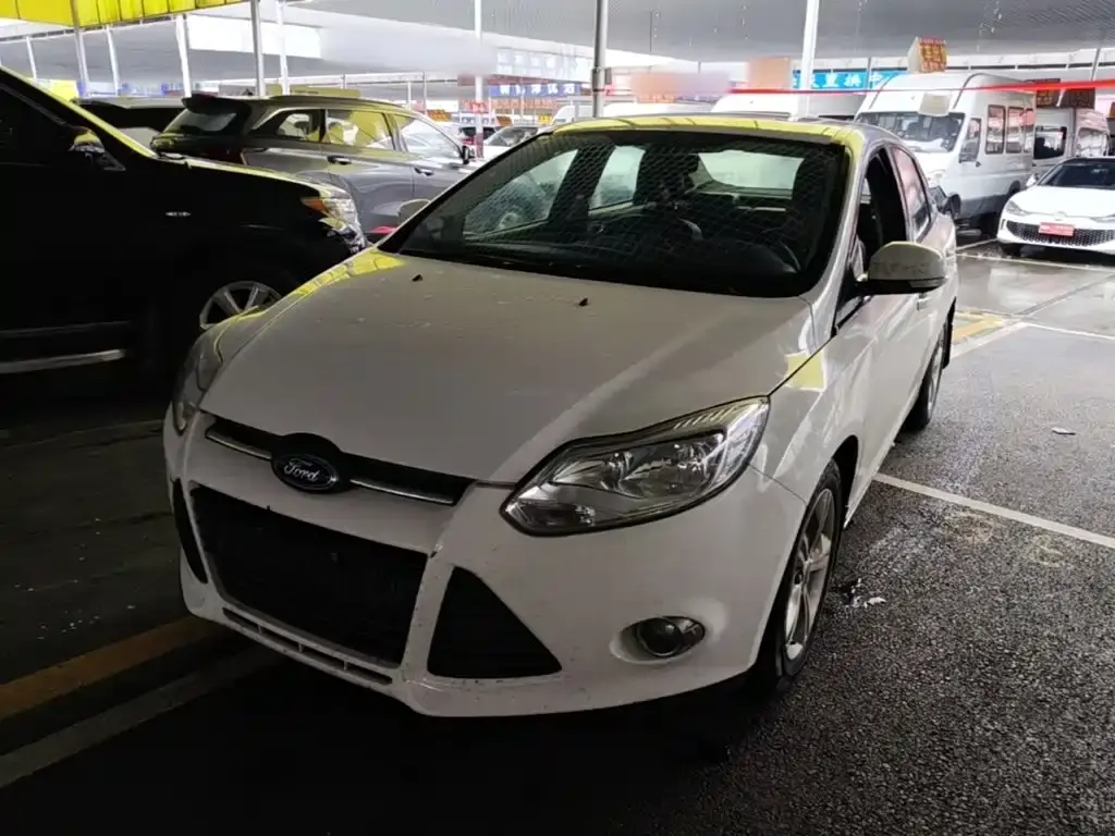 Focus 2012 sedan 1.6L automatic fashion model