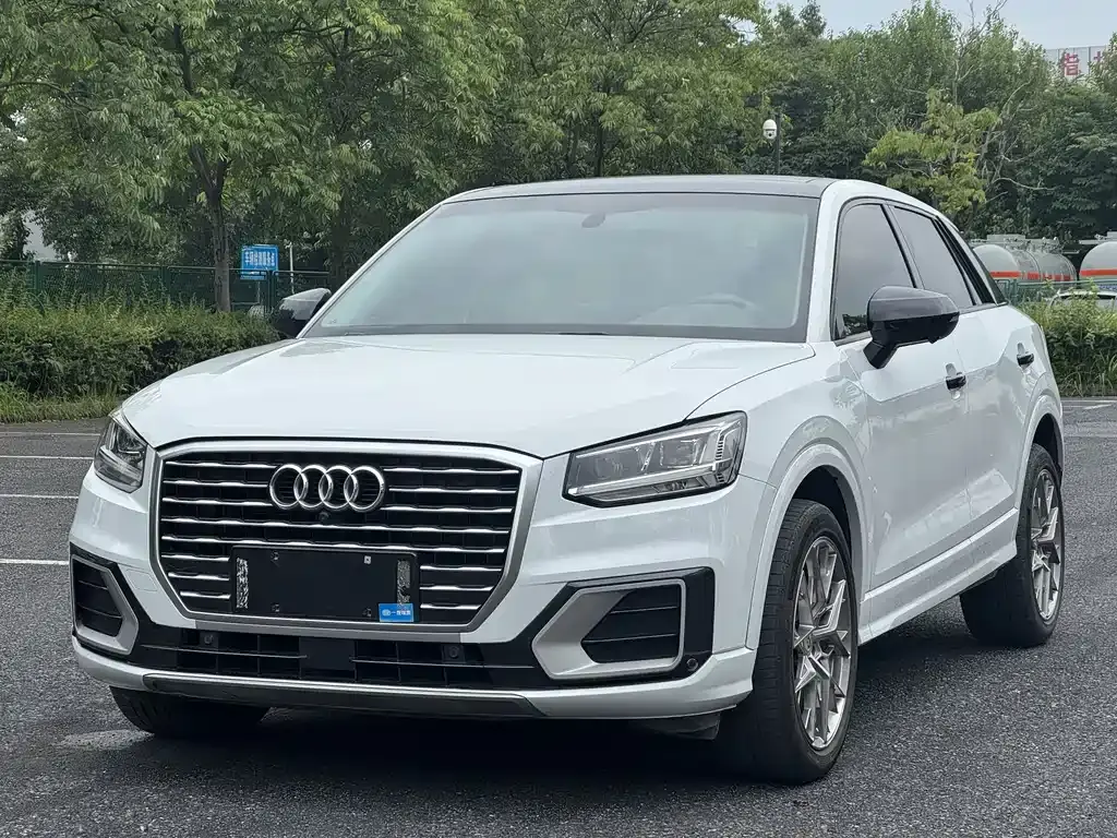 Audi Q2L 2020 35 TFSI Fashionable and Elegant