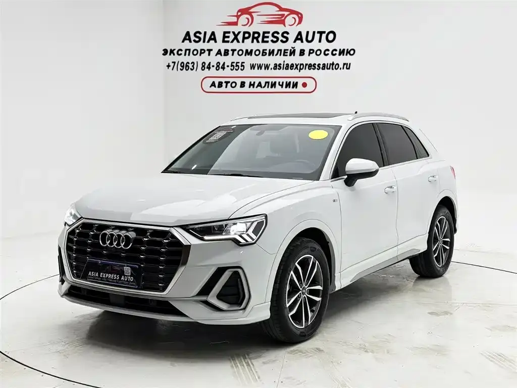 Audi Q3 2021 35 TFSI aggressive and dynamic