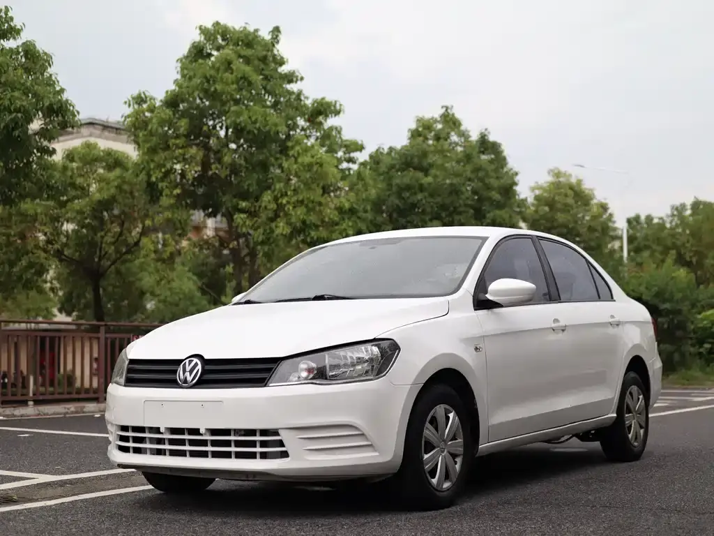 Jetta 2013 1.6L manual fashion model