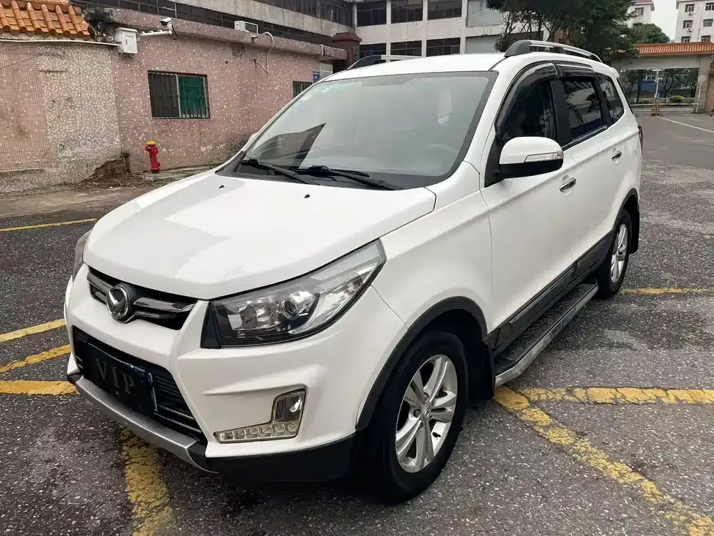 BAIC Huansu S3 2015 1.5L luxury model National V