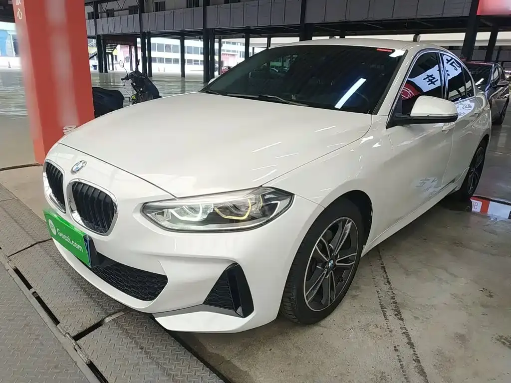 BMW 1 Series 2021 120i M Sports Edition
