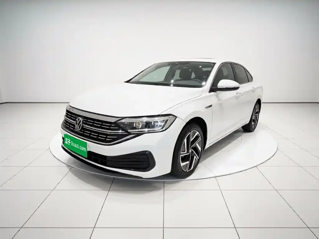 Sagitar 2023 200TSI DSG Super Edition