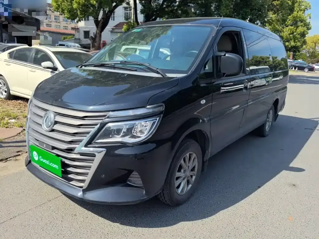 Lingzhi 2020 M5L 1.6L luxury model 7 seats