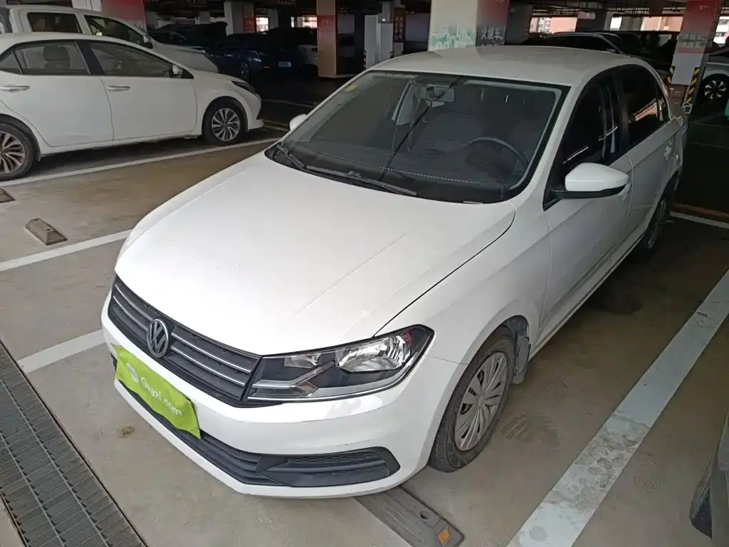 Santana 2019 1.5L automatic fashion version National VI