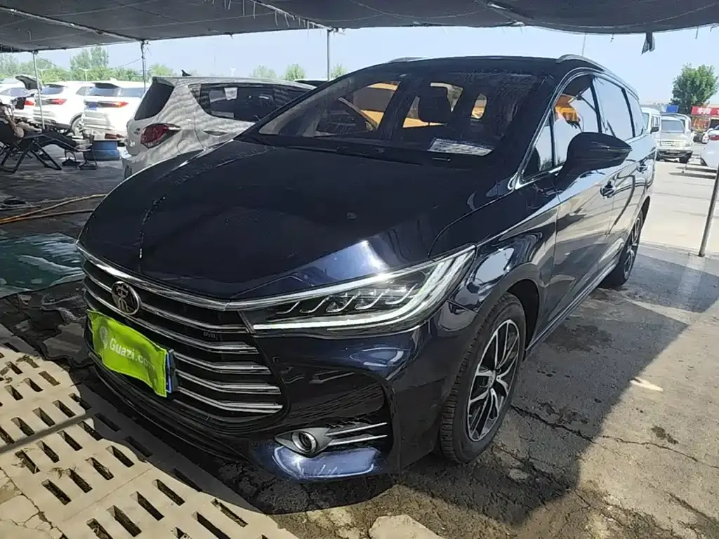 Song MAX 2017 1.5T automatic smart connection elite 7 seats