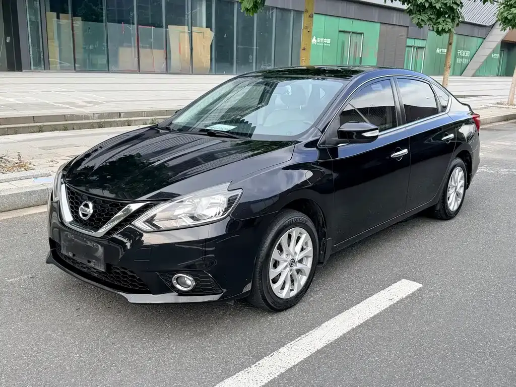 Sylphy 2018 1.6XV CVT Exclusive Edition