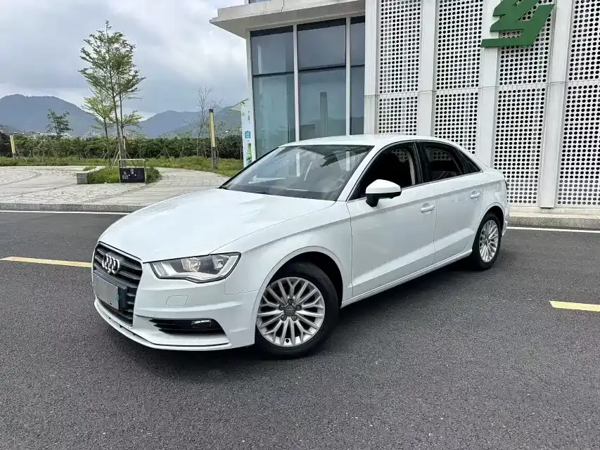 Audi A3 2016 Limousine 35 TFSI Enterprising