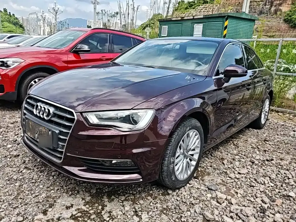 Audi A3 2015 Limousine 35 TFSI millionth commemorative smart collar model