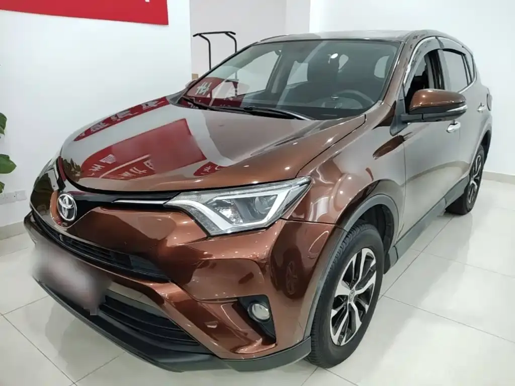 RAV4 Rongfang 2016 2.0L CVT two-wheel drive fashion version National V
