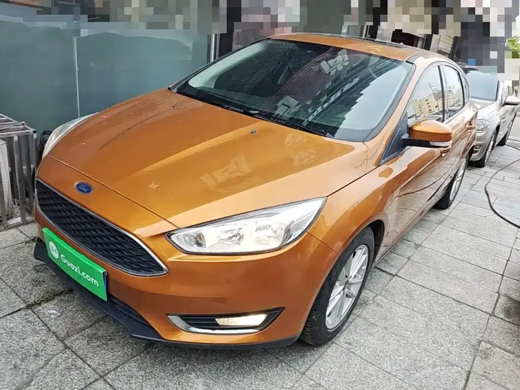 Focus 2017 hatchback EcoBoost 125 manual super stylish smart mobility version