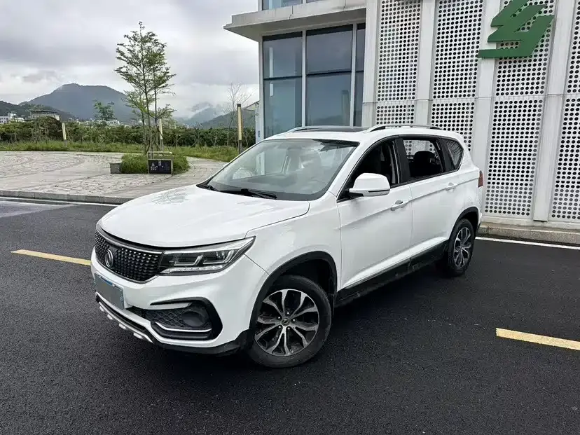 Jingyi X5 2017 1.6L CVT luxury model