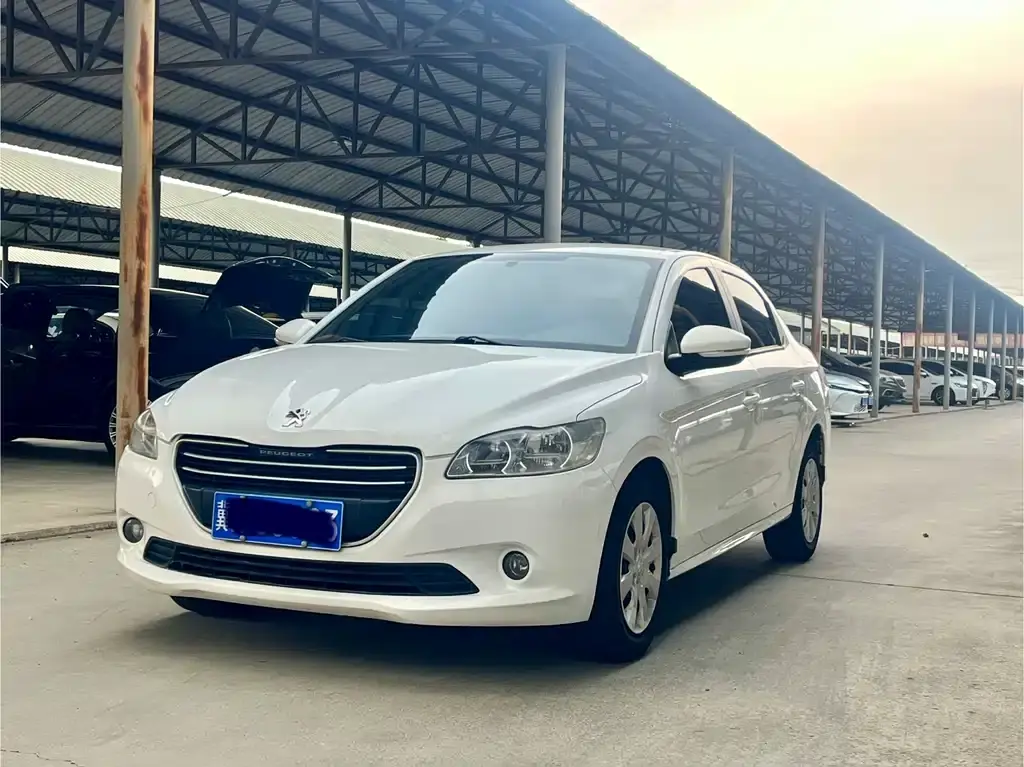Peugeot 301 2014 1.6L automatic comfort version