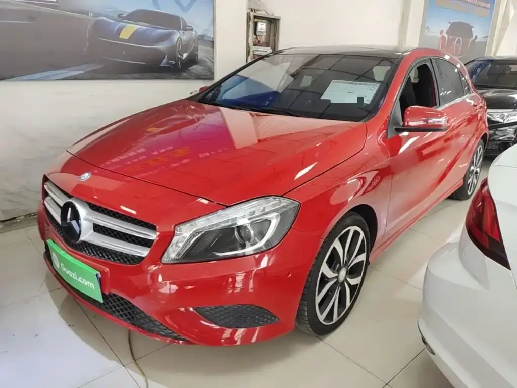 Mercedes-Benz A-Class (Imported) 2015 A 200 Fashion Model