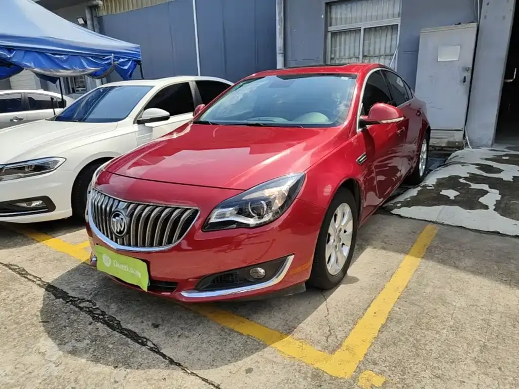 Regal 2015 2.0L Elite Fashion Model