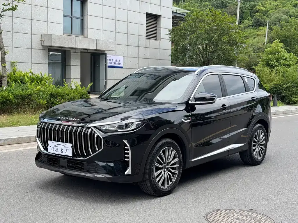 Jietu X70 PLUS 2024 Champion Edition 1.5T DCT Champion PRO 7 seats