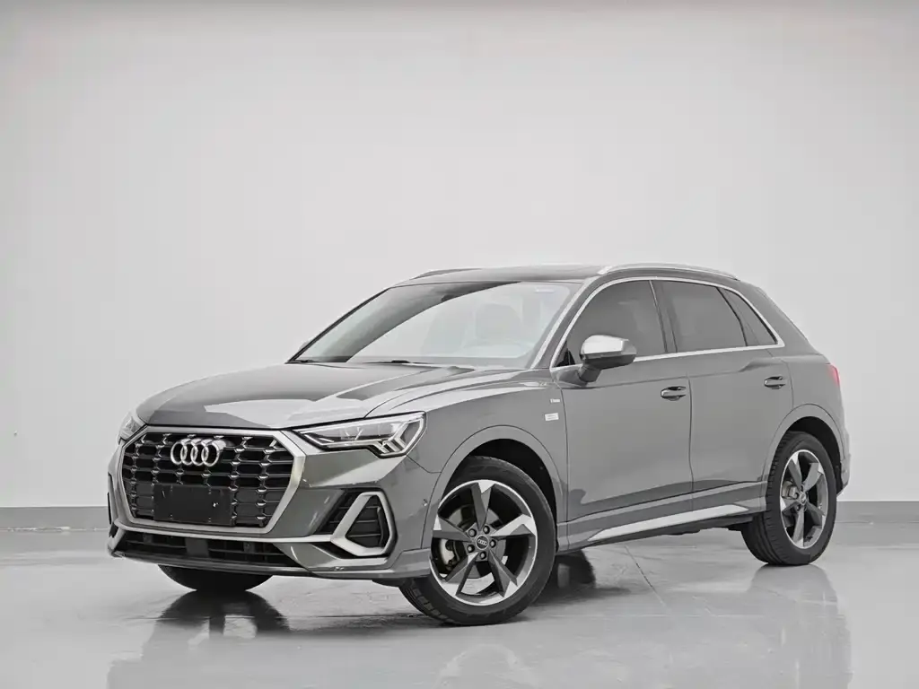 Audi Q3 2023 35 TFSI Fashionable and Dynamic (1.4T)