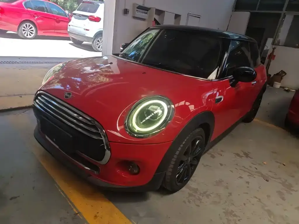 MINI 2019 1.5T COOPER Artist