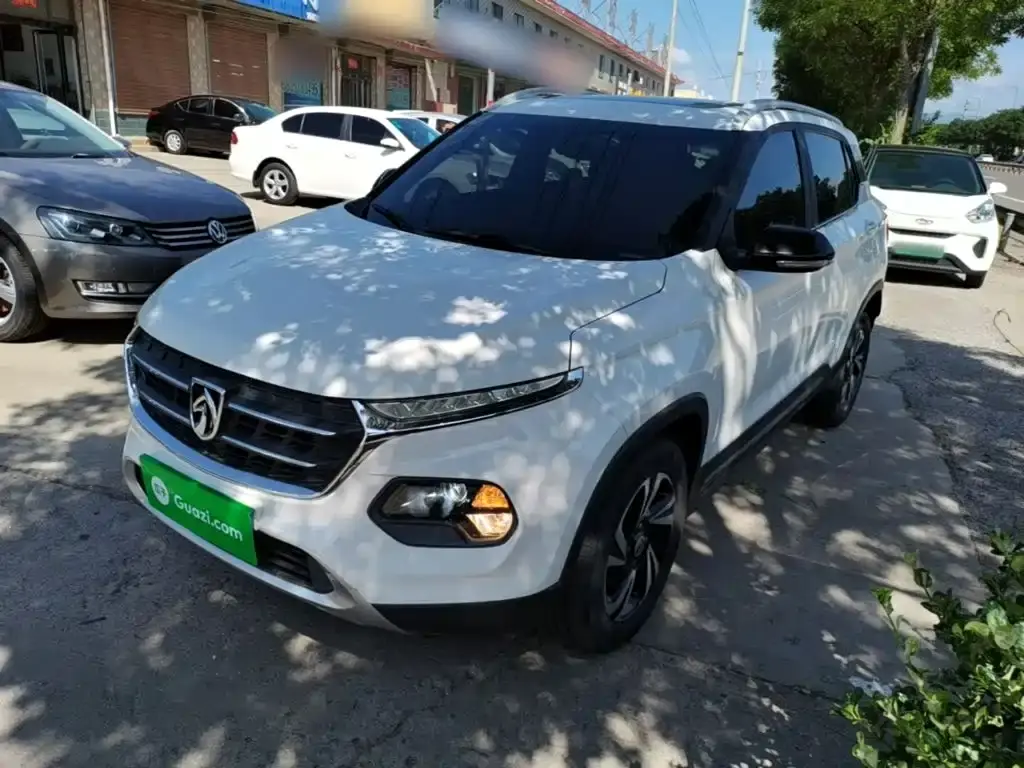 Baojun 510 2017 1.5L manual luxury model